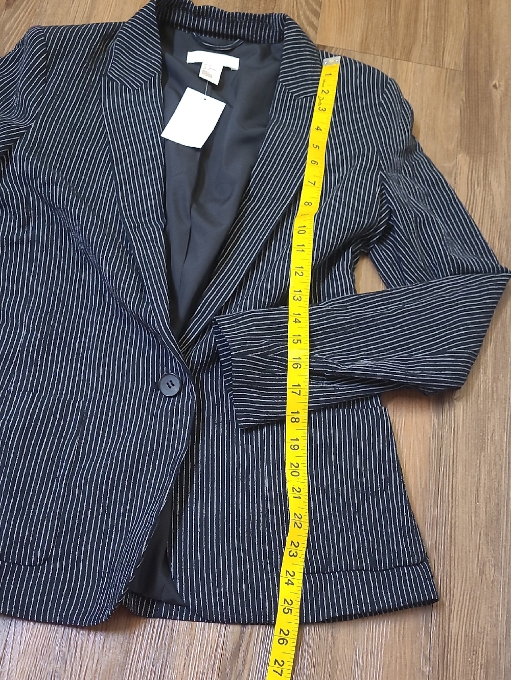 H&M Navy Pinstripe Blazer‎ - Picture 4 of 11